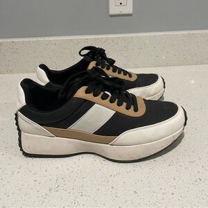 Dolce Vita DV Bettie women’s sneakers